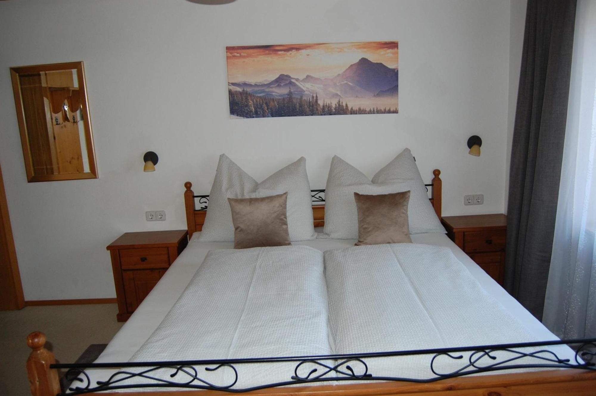 Haus Hager Bed & Breakfast ชลิทเทอร์ส ภายนอก รูปภาพ